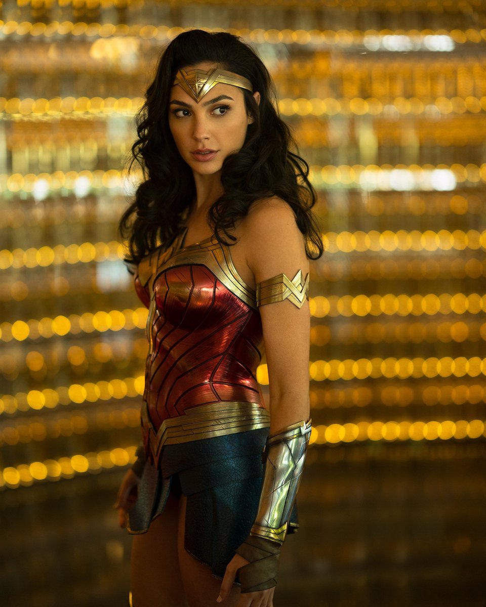 Gal-Gadot-3