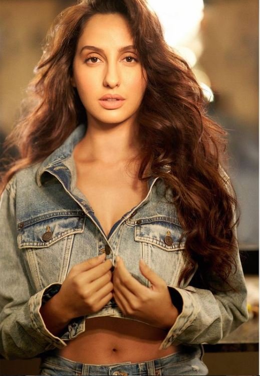 Nora-Fatehi-13