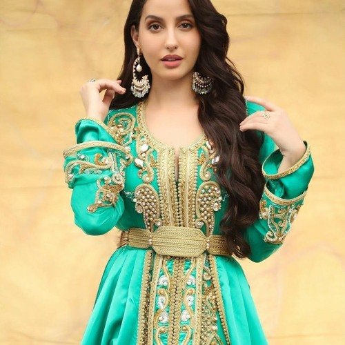 Nora-Fatehi-17