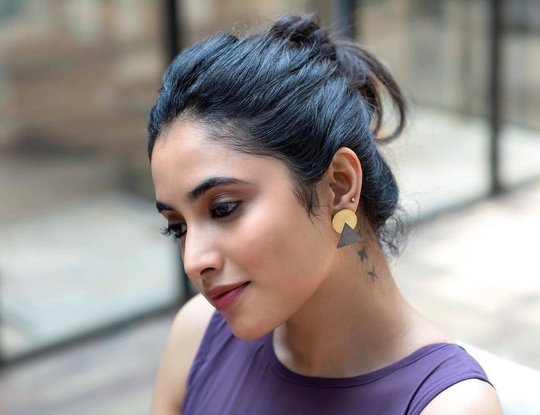 Priyanka-Arul-Mohan-12
