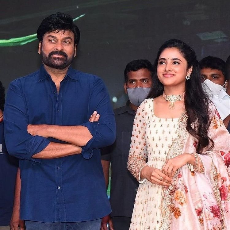 Priyanka-Arul-Mohan-5