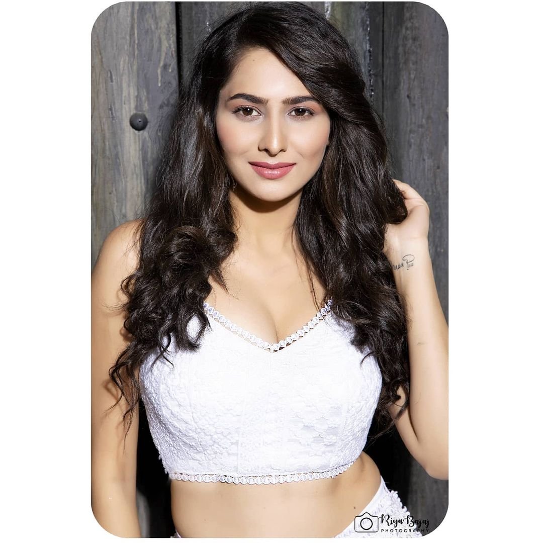 Rutpanna-Aishwarya-14
