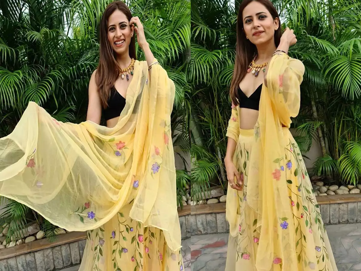 Sargun-Mehta-9