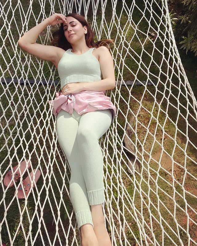 Shraddha-Arya-10