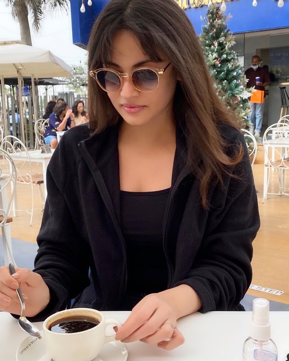 Sneha-Ullal-1