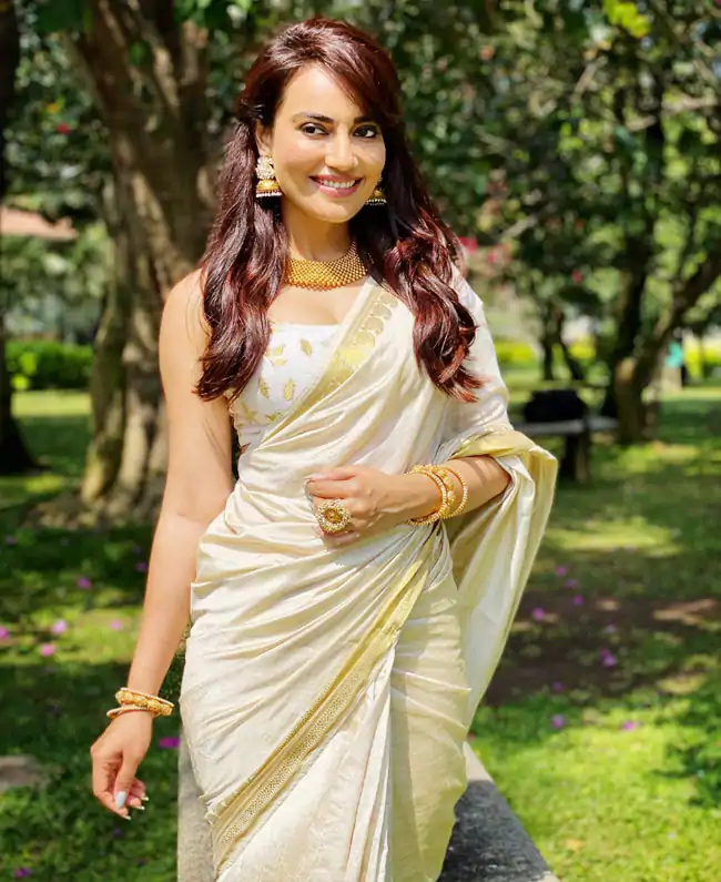 Surbhi-Jyoti-12