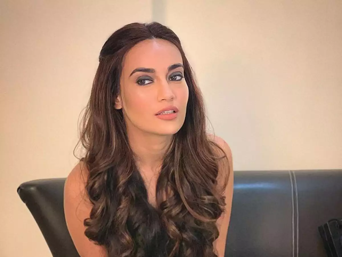 Surbhi-Jyoti-4