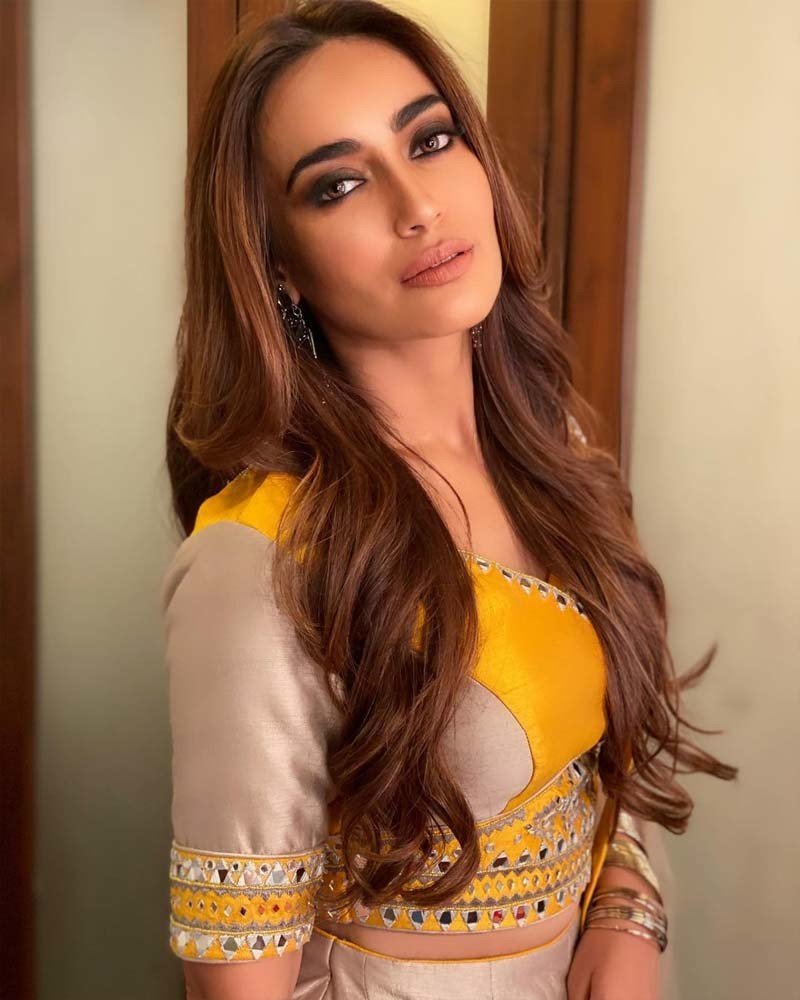 Surbhi-Jyoti-8